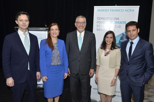 Ronald Amthor, Vivían Acra, Enrique A. Valdez, Laura Acra y Diego Monsalve.