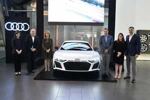 Avelino Abreu SAS presenta el Audi icónico R8 Legende