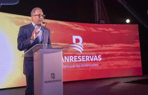 Lizardo Mézquita resalta en Felaban desarrollo de la banca dominicana