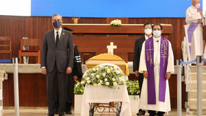 Presidente Abinader asiste a honras fúnebres Monseñor Agripino Núñez Collado.