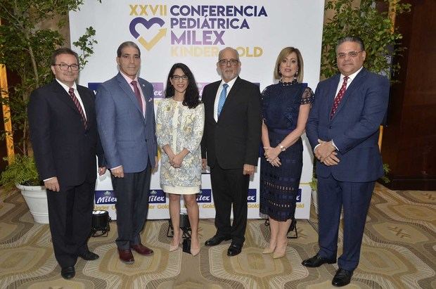  Jorgen Pedersen, Carlos Montero, Haydeé Rosa Vargas, Edgar Allan Vargas, Alexandra Mejía de Rizik y Raúl Rizik Yeb.