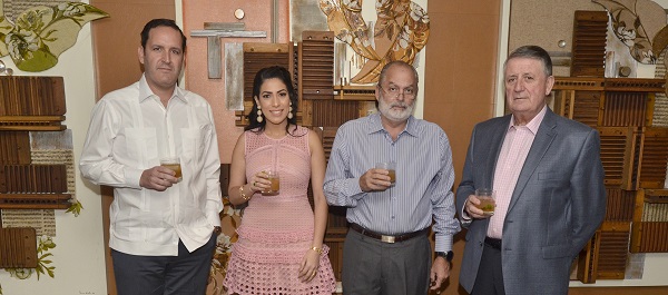 Antonio Álvarez (Hijo), Carolina Ovalle, Sergio Mourelle y José Antonio Álvarez