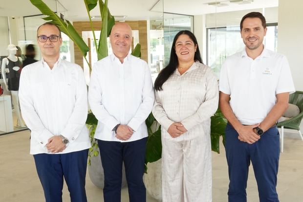 David García, Jesús Durán, Rosa Lilly Zapata y Carlos de Linares.