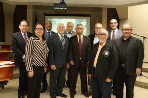 Revista muestra la historia econ&#243;mica de la Rep&#250;blica Dominicana