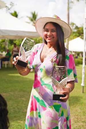 La ganadora del XXII Concurso Nacional de Mieles, Francia Santana