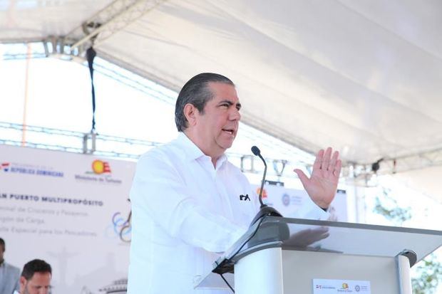 R.Dominicana y P. Rico abordan fortalecimiento del turismo entre ambos países