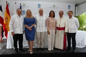 Habitantes de Verón contarán con Centro Oftalmológico