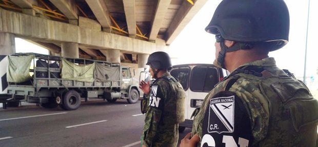 Guardia Nacional de México se despliega en Tijuana entre el temor de migrantes.