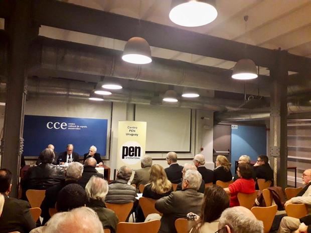Asamblea de fundación de Centro PEL Internacional, en Uruguay..
