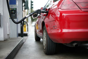 Aumentan los precios de las gasolinas y el gas licuado de petróleo a partir de este sábado