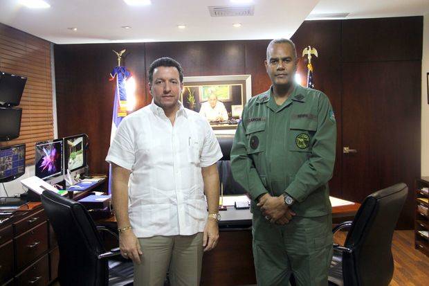 General Valerio García y  el Rector Universidad del Caribe