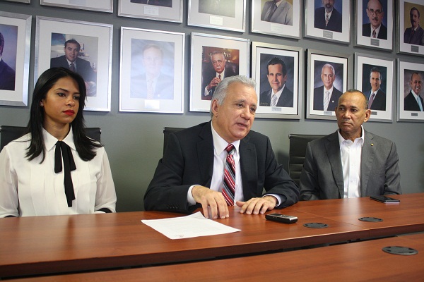 Greicy Romero, Antonio Taveras, Vi?ctor Castro 