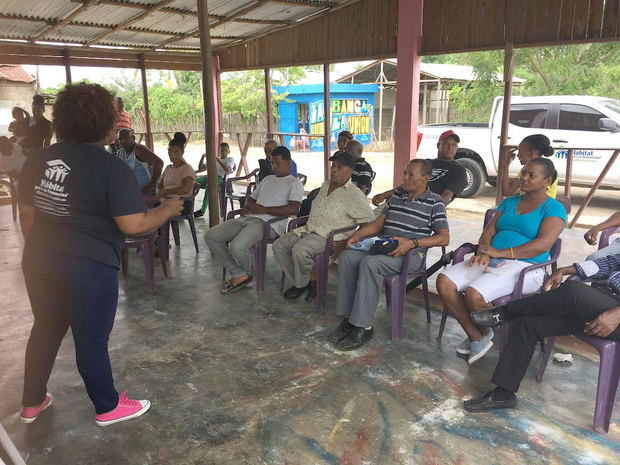 Más de 8,000 personas han sido capacitadas por Hábitat Dominicana