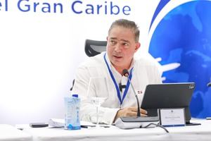 Porcella afirma política de cielos abiertos ha fortalecido transporte aéreo y conectividad de RD