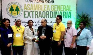 Homenaje a Rafael Pepe Abreu , presidente de la CNTUS