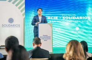 Realizan tercera entrega de los premios BCIE-SOLIDARIOS a microempresarios latinoamericanos