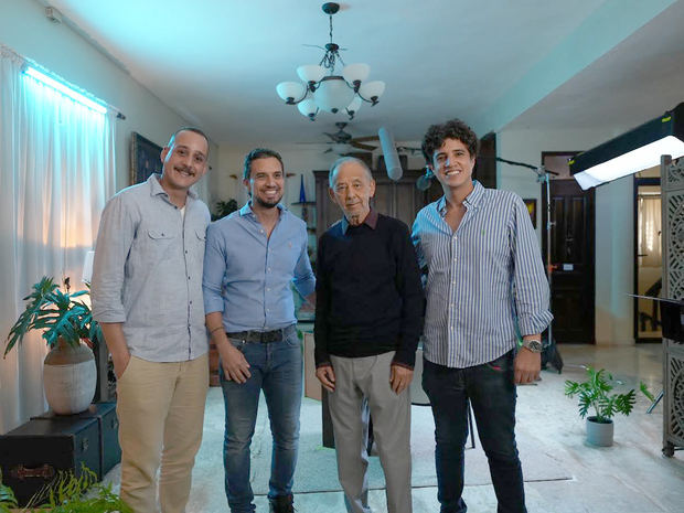 Basecamp Studio es la productora audiovisual detrás del paso al mundo digital de Huchi Lora.