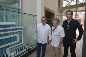 Empresario Nicolas Delrieu visita edificio IGlobal