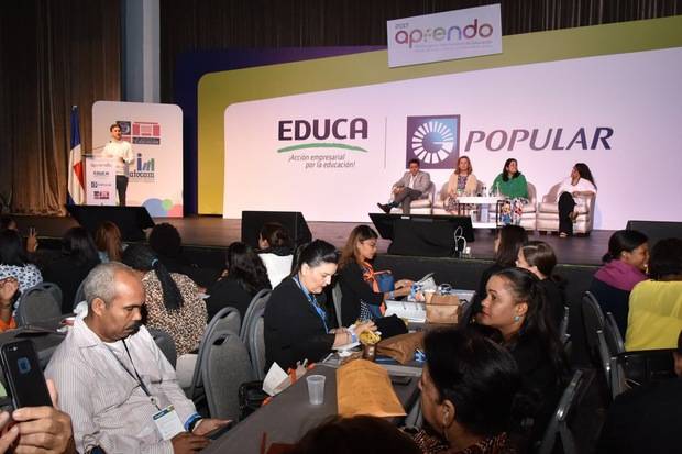 EDUCA, el Banco  Popular y el MINERD concluyeron exitosamente este domingo 26 de noviembre la jornada de trabajo .