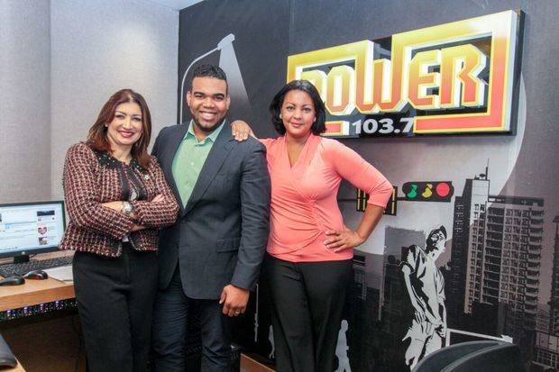 Lara Guerrero, Elisa Mariot y Kelvin Peñaló. 