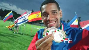 RD obtiene 3 medallas en Campeonato Mundial de Retro Running
 