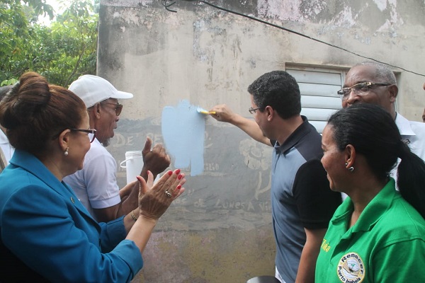 Inicio de pintura de edificios