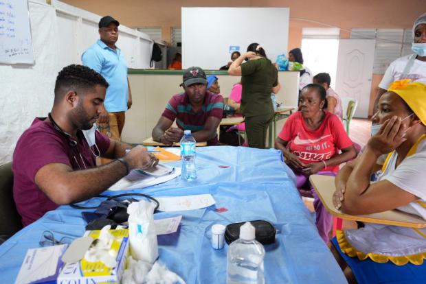 Fundación AIB y Fundación GBC realizan operativo médico en Miches