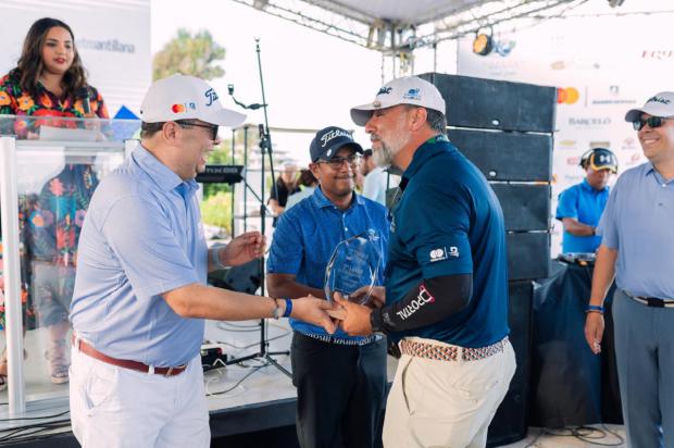 Grabo Estilo Punta Cana participa en torneo almuerzo de negocios