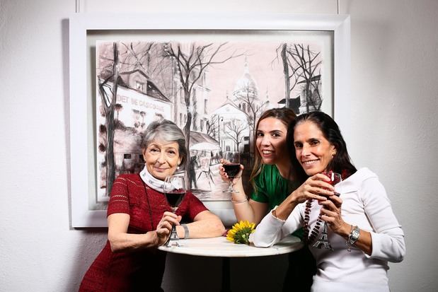 Elisabeth de Puig, Marie Bordenave y Nelia Barletta.

