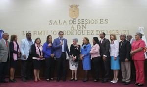 El ADN reconoce a 17 mujeres destacadas por sus aportes a la sociedad