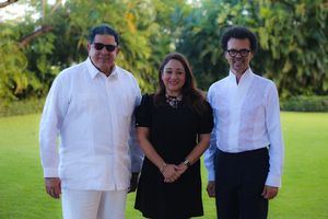 H&#233;ctor B&#225;ez expondr&#225; 50 a&#241;os de su carrera profesional en el marco de Dominicana Bridal Week 