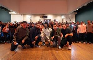 Nueva generación del stand up dominicano internacionaliza su humor