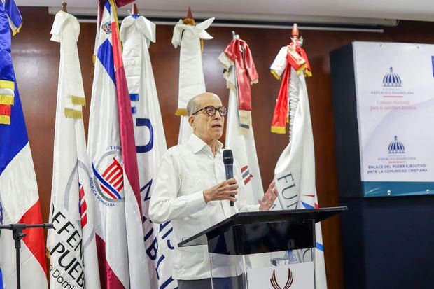 Max Puig,  vicepresidente ejecutivo del Consejo Nacional para el Cambio Climático y Mecanismo de Desarrollo Limpio (CNCCMDL).