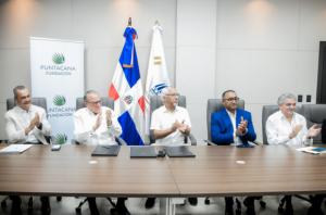 Instituciones firman acuerdo para construir un nuevo centro educativo en la región Este del país