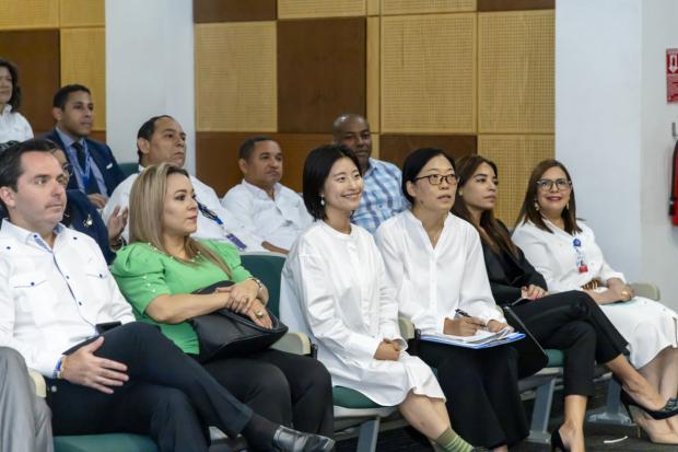 ProDominicana y la Agencia de Cooperación del Japón promueven a RD en el mercado internacional de fragancias