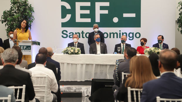 Presidente Luis Abinader asiste a la inauguración de nuevo centro de estudios superiores CEF.- Santo Domingo