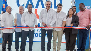 Presidente Abinader inaugura cañada saneada de Los Rieles en Pantoja; inversión supera los RD 285 millones