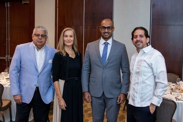 Juan José Mesa, Ana Santaularia, Martin Valerio y Rafael Toribio.