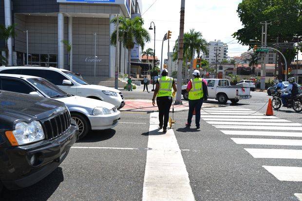 Levantamiento  
 capacidad de parqueos en la calle Jacinto Mañón