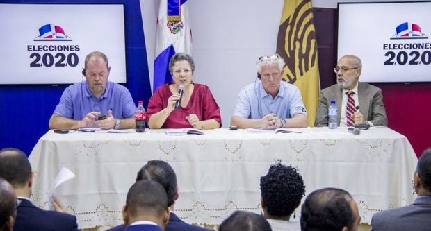 La responsable de la misión de la IFES, Sophie Lagueny, explicó que el grupo tiene como objetivo analizar varios aspectos del sistema de votación, entre ellos, la funcionalidad del código fuente.