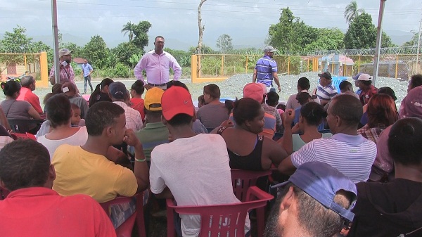 Reunión con la comunidad