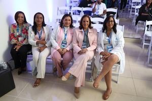 Finaliza con éxito primera jornada científica sobre avances en la medicina infantil en hospital Robert Reid