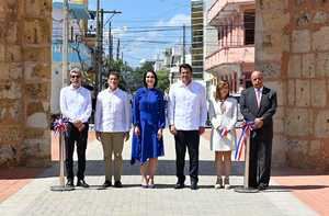 Turismo entrega restaurada la Puerta de la Misericordia
 