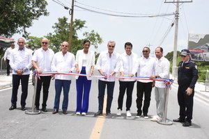 Gabinete de turismo entrega vía Domingo Maíz en Punta Cana