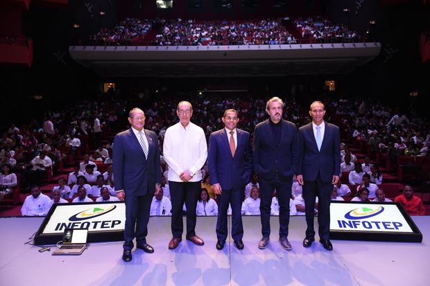 Gabriel del Río Doñé, Luis Felipe Aquino, Rafael Ovalles, Diego Coquillat y Winston Santos.