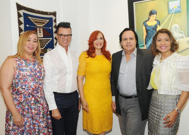 Adolfina Lluberes, Sócrates Mckinney, Marisol Henríquez, Leonel Lirio, Isabel Reynoso.
