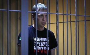 El Tribunal de Moscú decreta arresto domiciliario para periodista Golunov
 