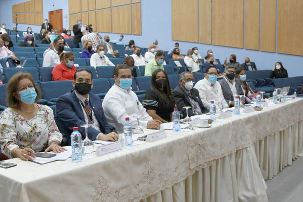 El pleno de la JCE continúa encuentros con miembros y secretarios de juntas electorales del nordeste