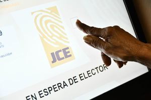 Adultos mayores: la población más numerosa de votantes que acudirán a los comicios