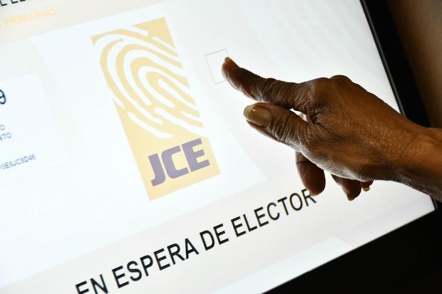 Entrenamiento que está ofreciendo la Junta Central Electoral (JCE), en las diferentes instalaciones del Conape.  